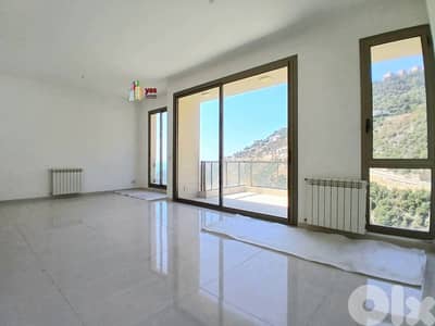 Adma 185m2 | Gated Community | Luxury | Prime Area | YV |