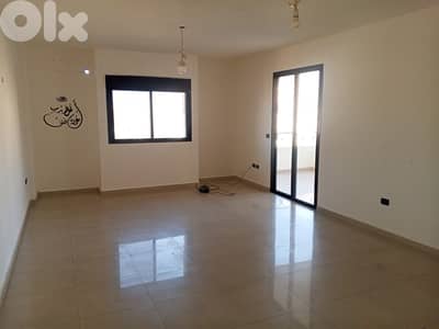 Apartment for sale in Sibnay Hadad شقة للبيع في سبناي