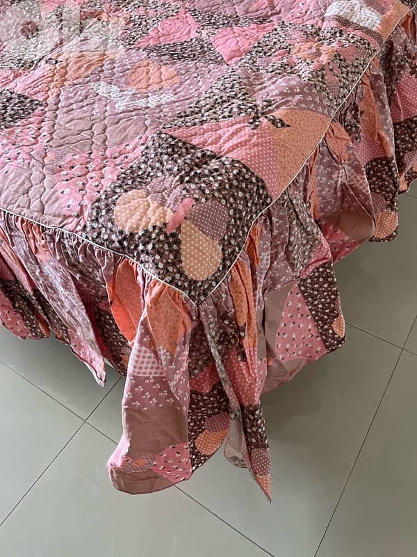 bed cover 1