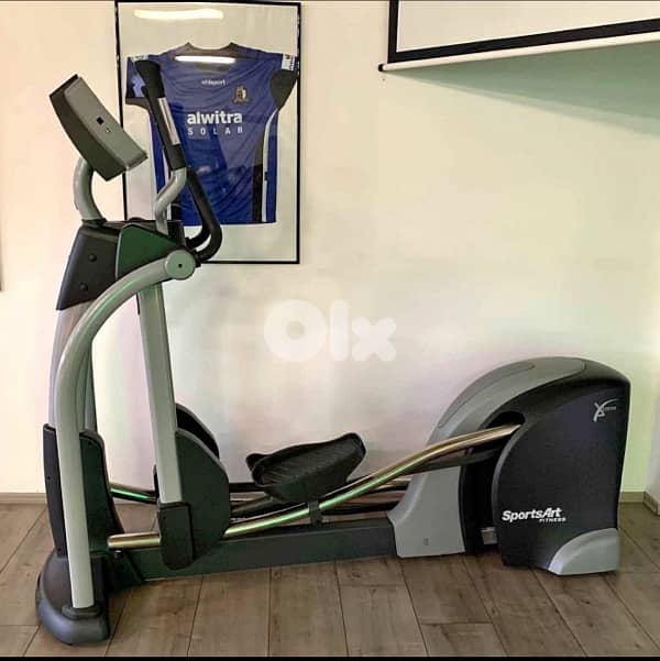 2x Elliptical SportsArt made in Germany like new lwe7de b 850 dolar 0