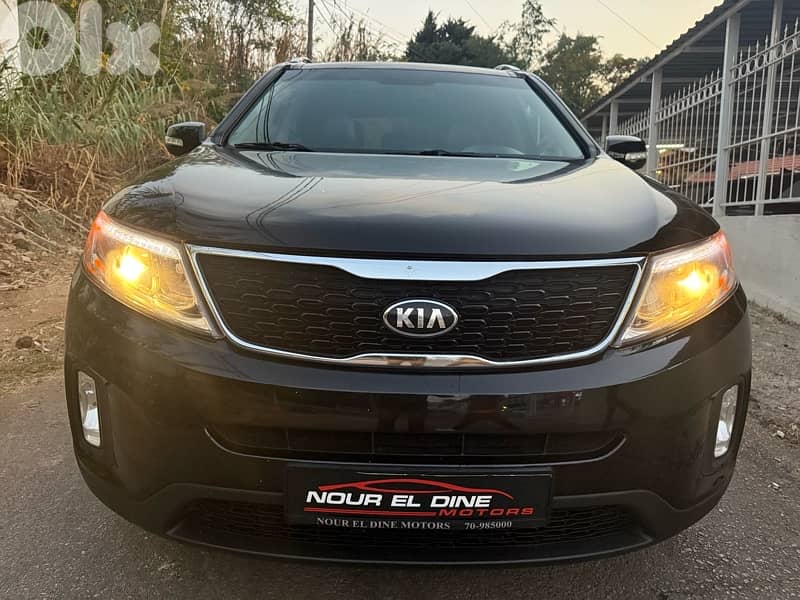 Kia Sorento Ex V6 4WD model 2015 super clean!!! 0