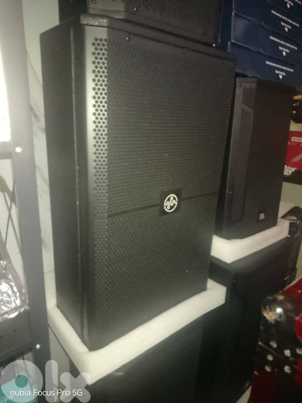 aura speaker 15" 600W 0