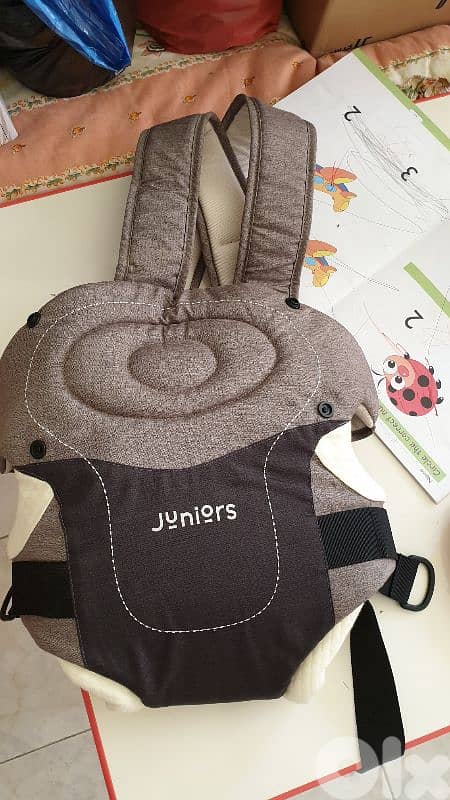 baby holder 0