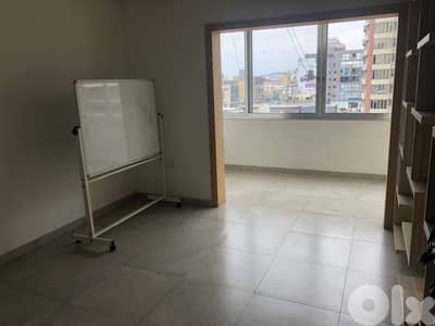 Roof Office For Rent In Zalka / Amaret Chalhoub مكتب للاجار في زلقا