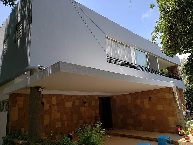 Very CHARMING and BRIGHT Apartment in Beit-Mery, Deir-el-Kalaa