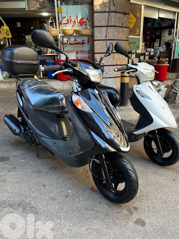 Suzuki Adress V 125 Japanese 1