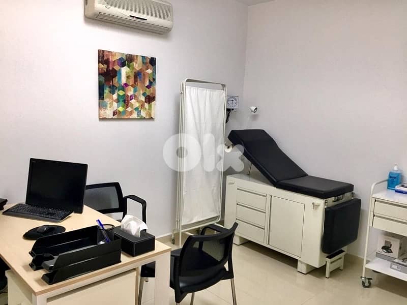 medical equipment 0