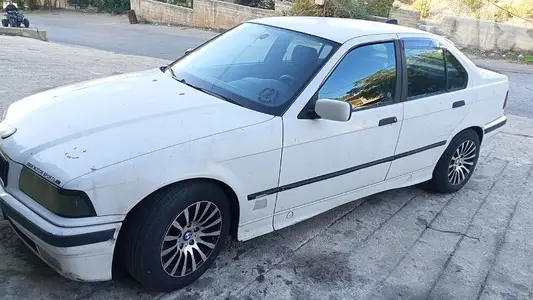 بي ام دبليو اكس ام 1992 موتير 320 مدفوع ميكانيك بنعمل سك بيك