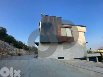 Luxury villa for Sale in kfaryashit – zgharta REF#YN127833