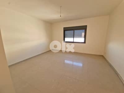 L19587 - Spacious Apartment For Rent in Kfarhbeib