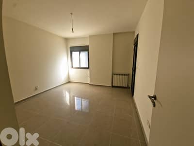 L19588 - Spacious Apartment for Rent in Kfarhbeib