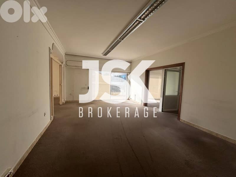 L19595 - 400 SQM Spacious Office For Rent in Badaro 0