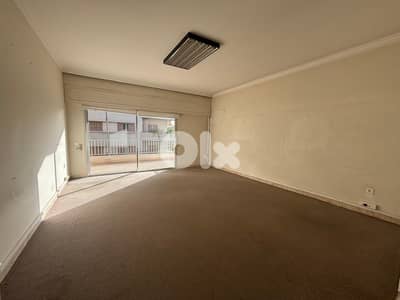 L19595 - 400 SQM Spacious Office For Rent in Badaro