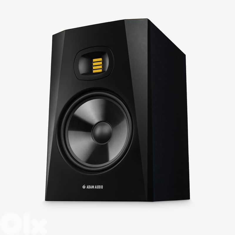 ADAM Audio T8V 2