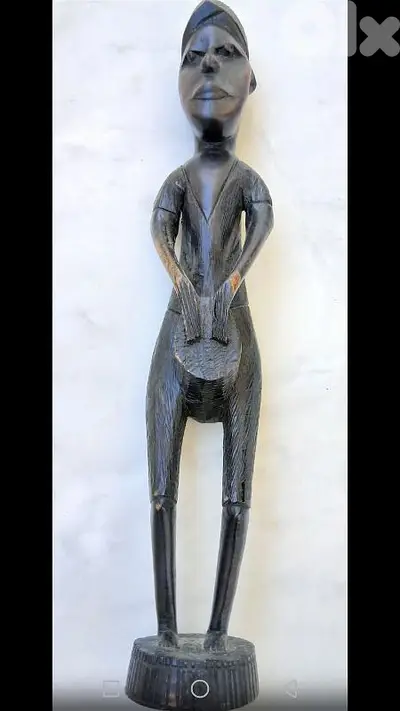 تمثال ابانوس افريقي