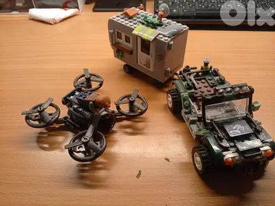 Lego Jurassic Park set *NOT REAL LEGO*