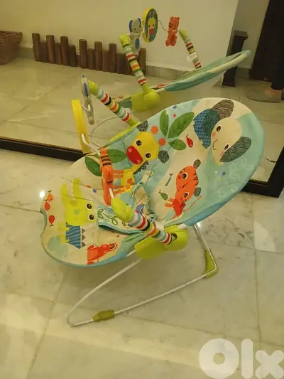 كرس شبه جديد