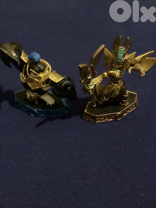 2 Skylander Imaginators figures 0