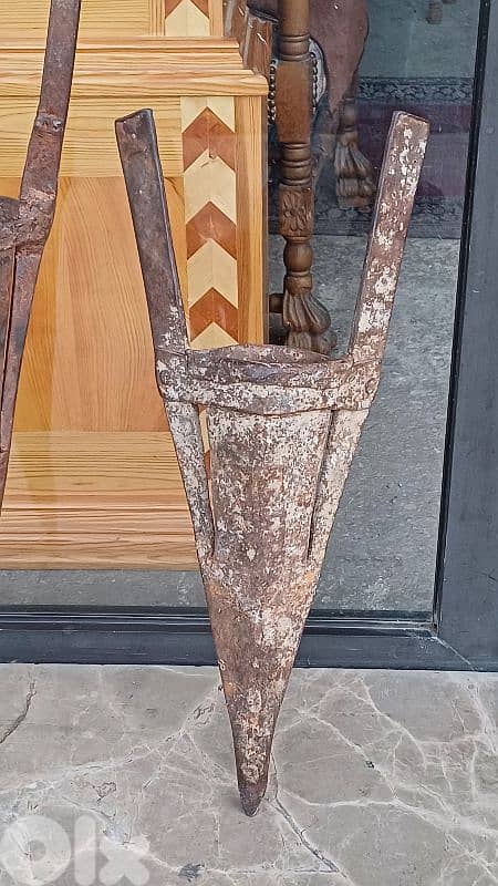 antique 4