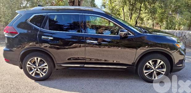 Nissan Rogue SL Platinum AWD 2018 Low MIileage