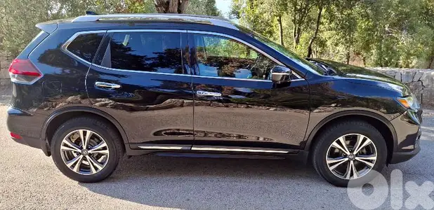 Nissan Rogue SL Platinum AWD 2018 Low MIileage