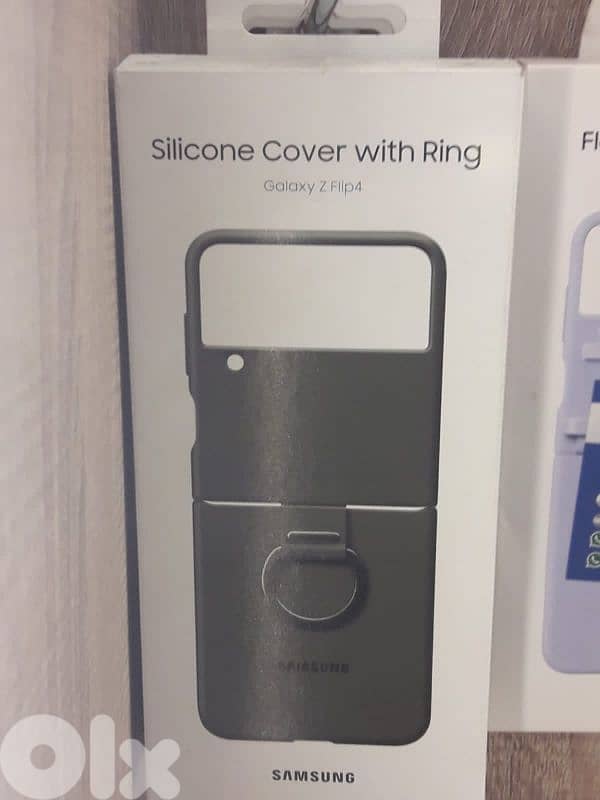 Silicone Cover With ring Galaxy Z flip 4 0