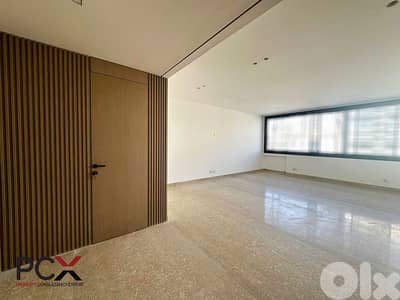 Apartment for Sale in Ramlet el Bayda | Bright | Ideal Location