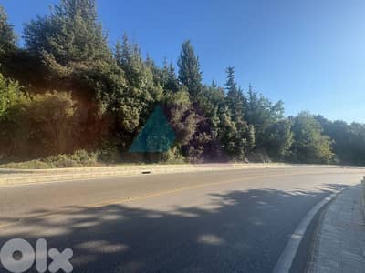 950m2 Prime Land for Sale in Kfour/Facing the Highway -أرض في الكفور