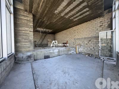 2 Floors | Shop For Rent in Downtown