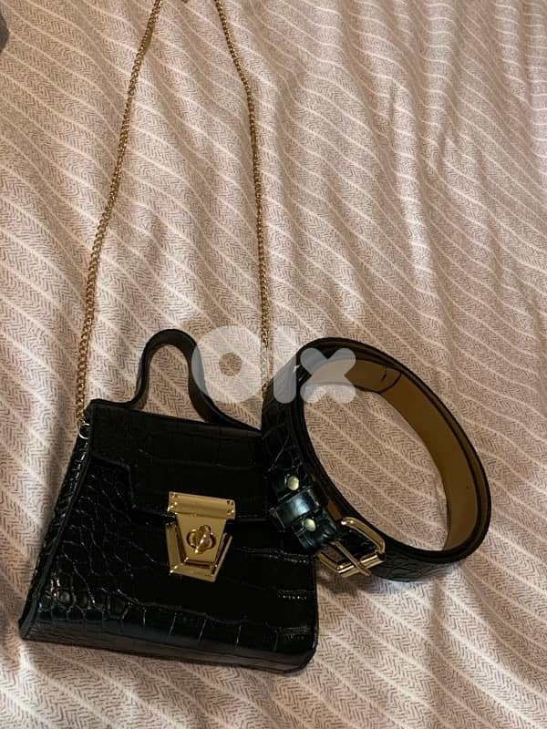 Black mini cross bag with belt 2