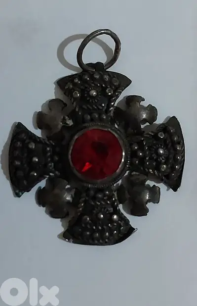 Silver Cross Ruby Sapphire Crusader Jerusalem  pendant 3 cm&  6.1 gram
