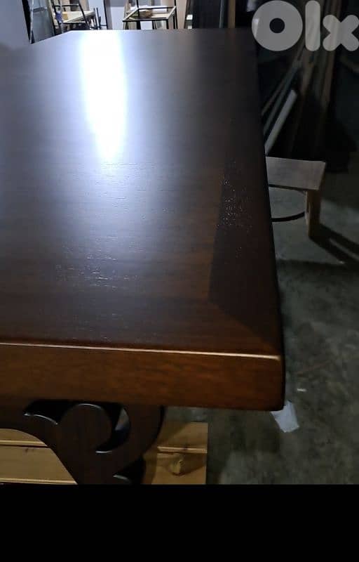 طاولة طعام 0