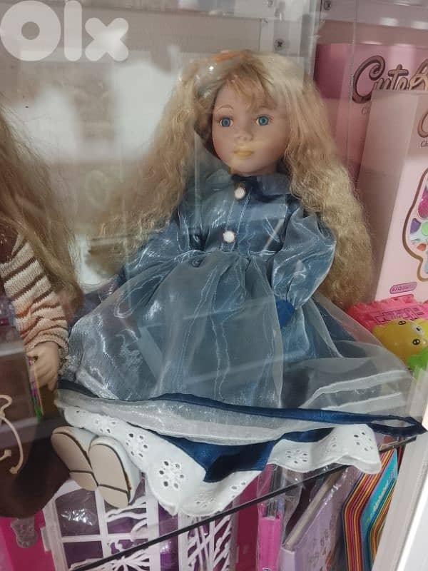 vintage ceramic doll 0