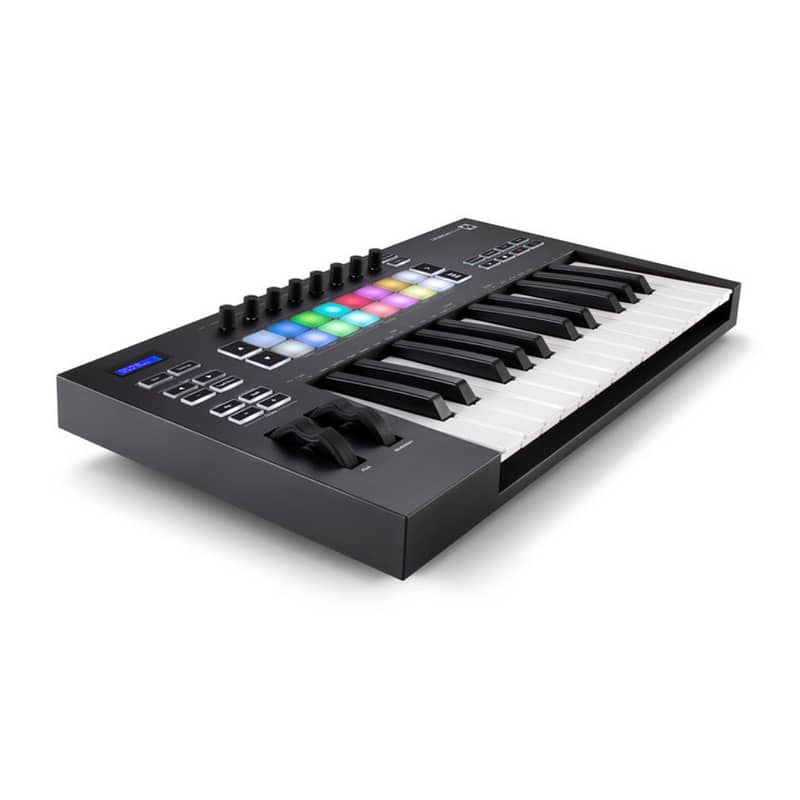 Novation Launchkey 25 MK3 2
