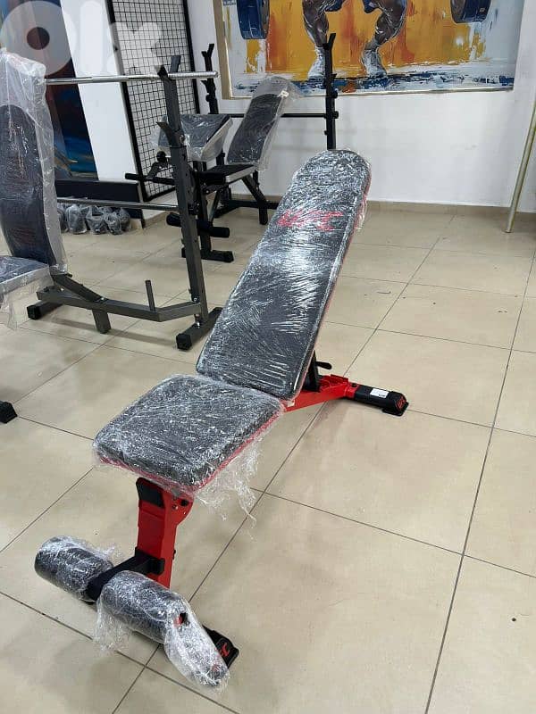UFC Adjustable Deluxe Bench 0