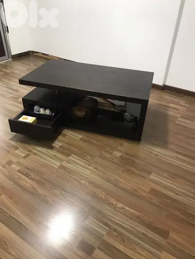 middle table living room