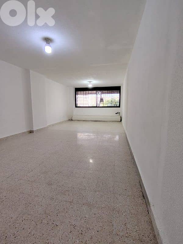 Super prime location Shop for sale in Baouchriye 0
