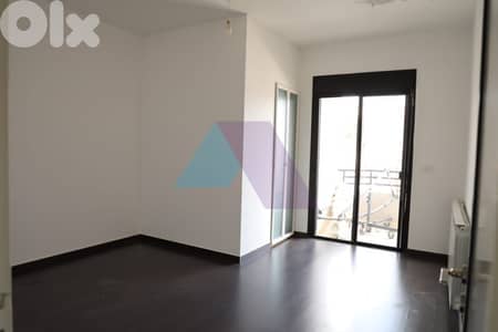 350m2 duplex apartment+terrace+open view 4sale in Baabdatشقة في بعبدات