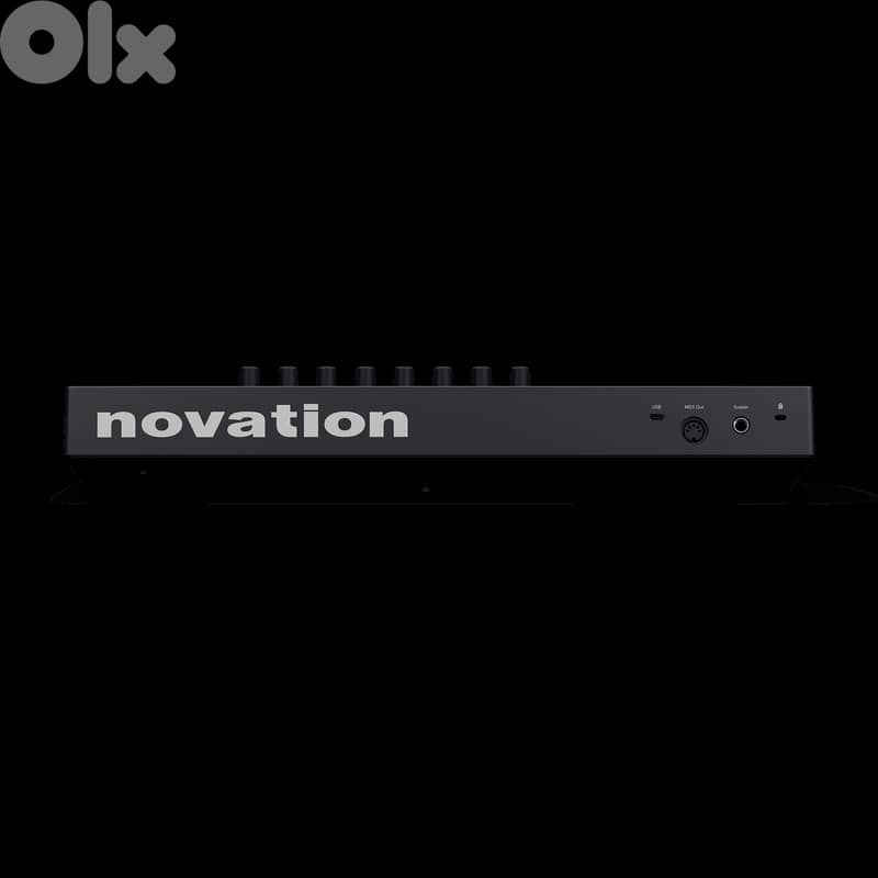 Novation Launchkey 25 MK4 1