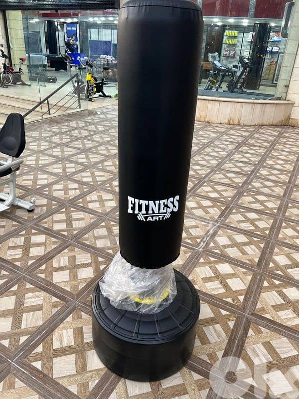 Boxing bag with stand 0