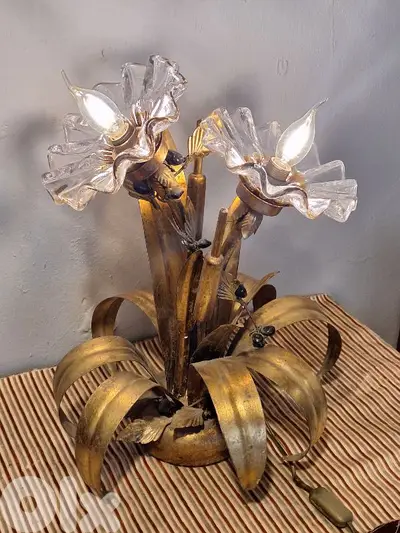 italian flowershaped murano lamp