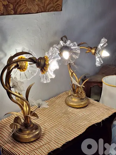pair of italian flowershaped murano lamps