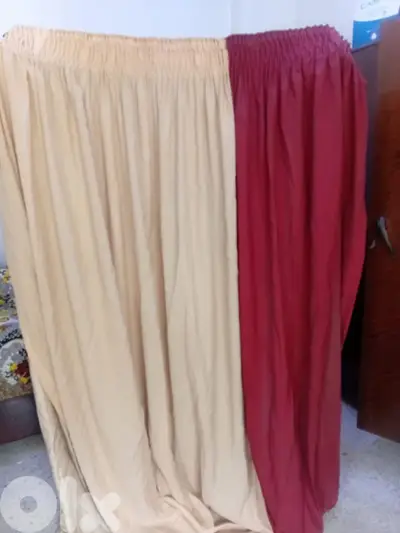 curtain and voil