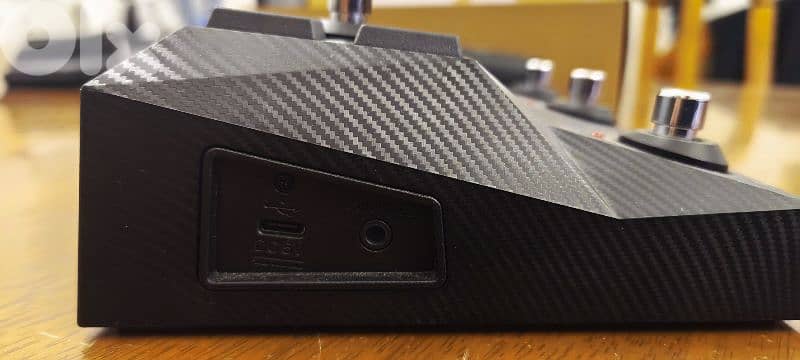 Zoom g2xfour Open Box 4