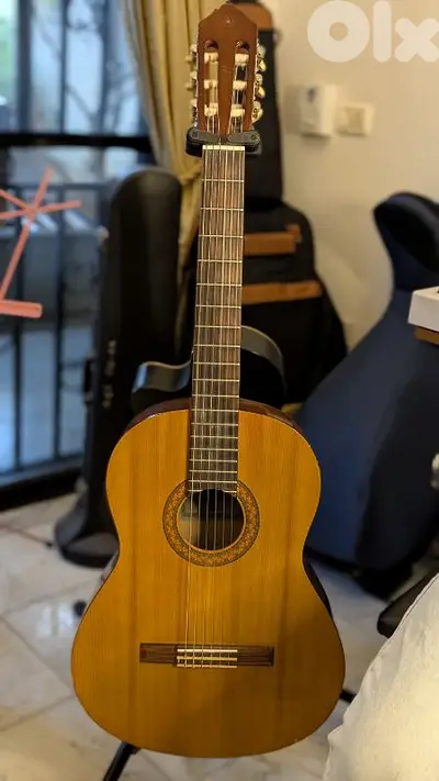 Yamaha C40 excellent condition