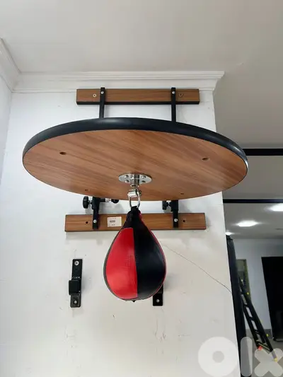 Speed bag platform