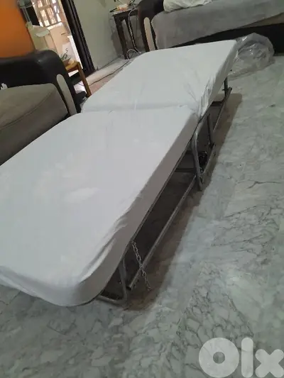 modern folded bed white with wheels modern folded bed white with wheels