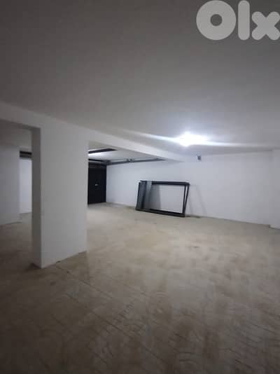 200m Ground floor commercial space betchai mar elias church baabda