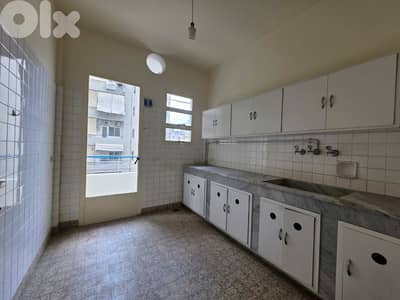 L19327 - Catchy Deal! Apartment For Sale in Achrafieh, Sassine