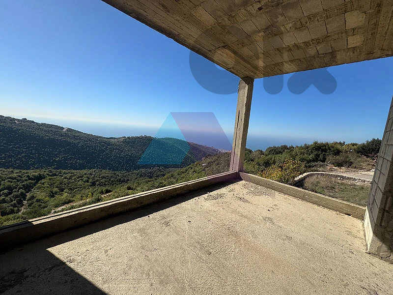 4-Floor Villa+garden+sea view+pool for Sale in Breij/Jbeil  البريج